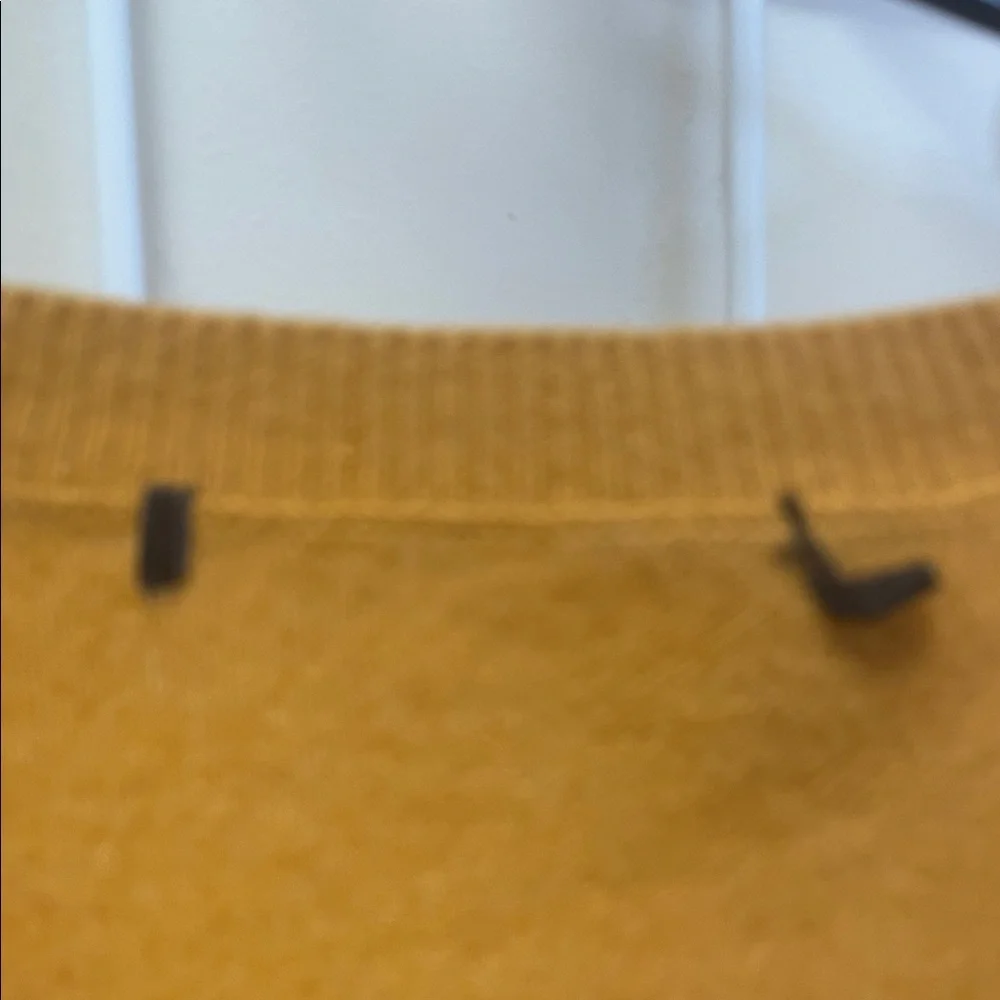 Uniqlo - Cashmere Long Sleeve Sweater Shirt - Golden - S - Picture 3 of 10
